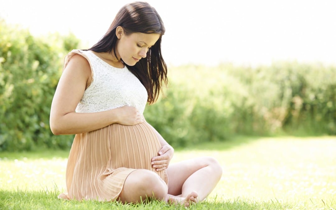 Chiropractic & Other Techniques that Benefit Pregnancy