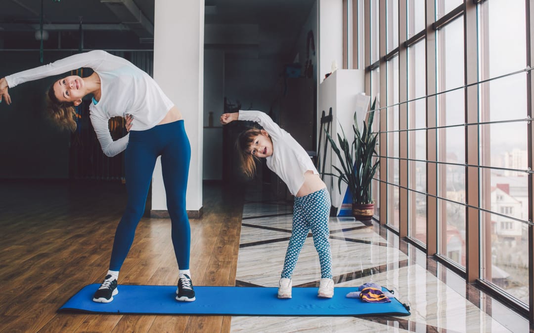 4 Stretches Back Pain Suffers Can Do At Home | El Paso, TX.